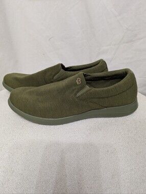 Merinos Women's Size 11 Australian Merino Wool Olive Green Slip On Shoes